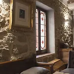 Palacio De Monjaraz 2*