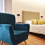 Palacio De Monjaraz 2* Ávila