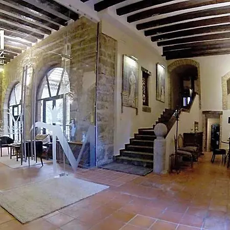 Otel Palacio De Monjaraz Ávila