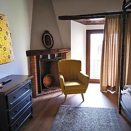 Palacio De Monjaraz Otel Ávila