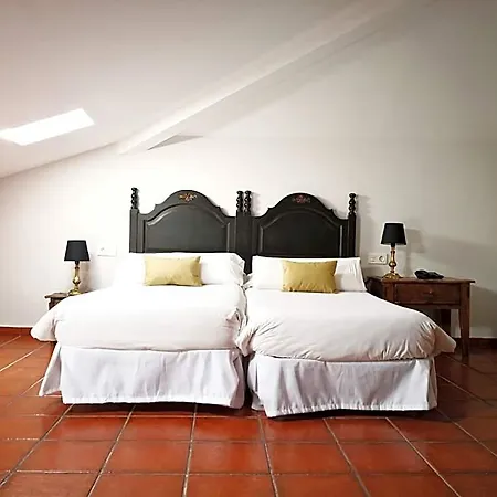 Palacio De Monjaraz