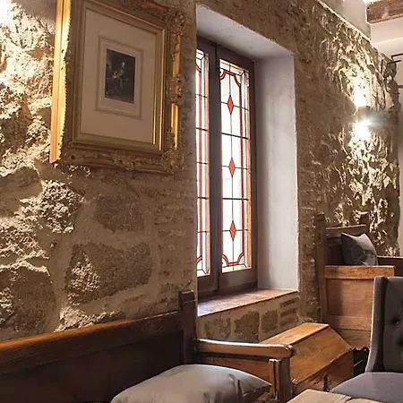 Palacio De Monjaraz 2*