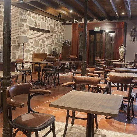 Otel Palacio De Monjaraz