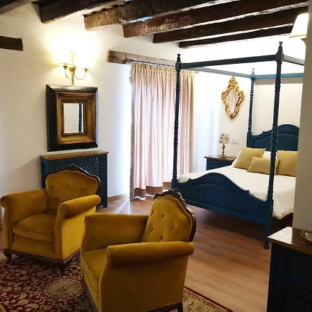 Palacio De Monjaraz מלון 2*