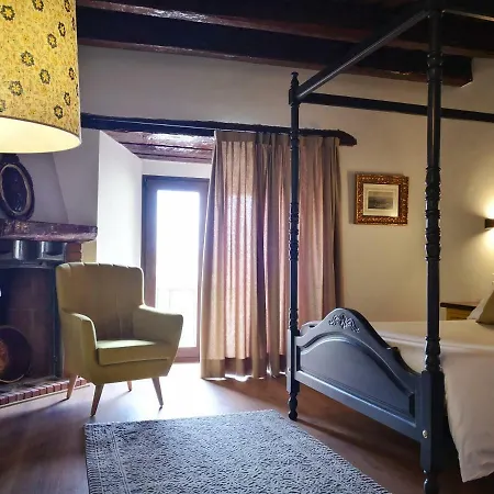 Palacio De Monjaraz Otel