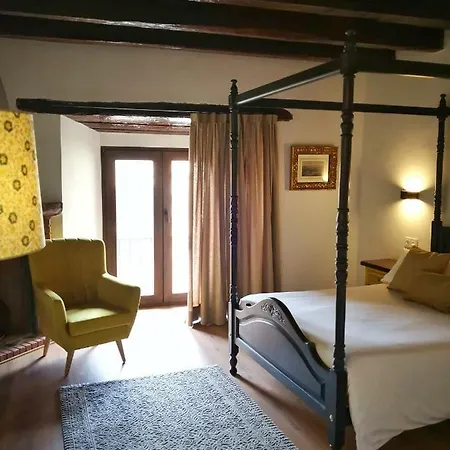 Palacio De Monjaraz 2* Ávila