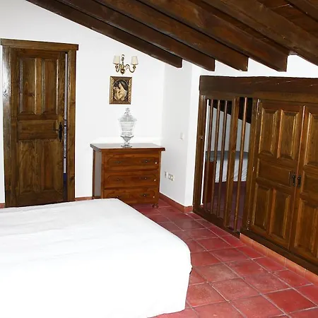 Palacio De Monjaraz 2*