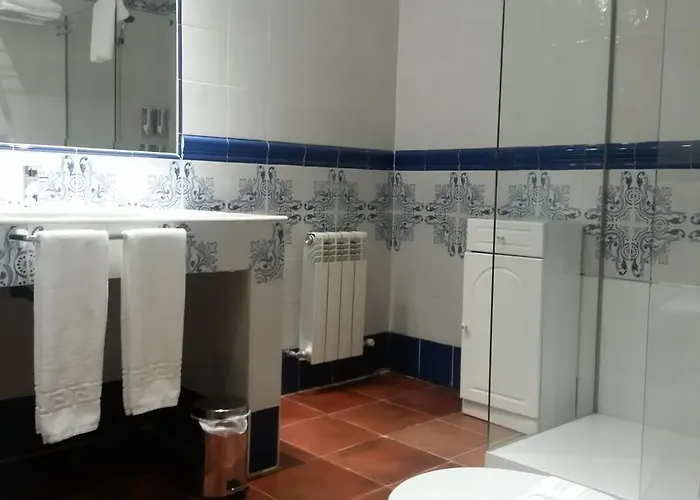 Hotel Palacio De Monjaraz 2*