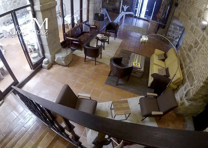 Palacio De Monjaraz 2*