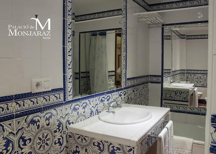 Hotel Palacio De Monjaraz Ávila