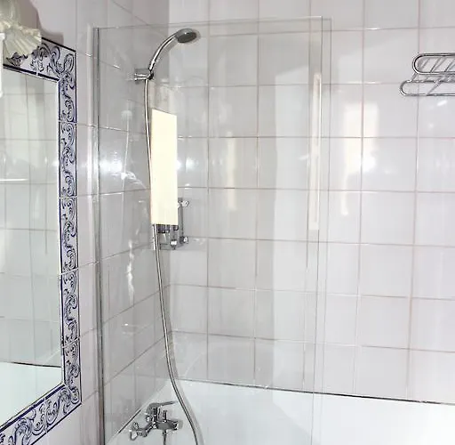 Hotel Palacio De Monjaraz Ávila