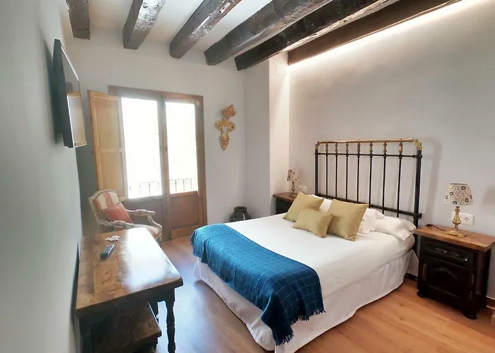 Hotel Palacio De Monjaraz 2*