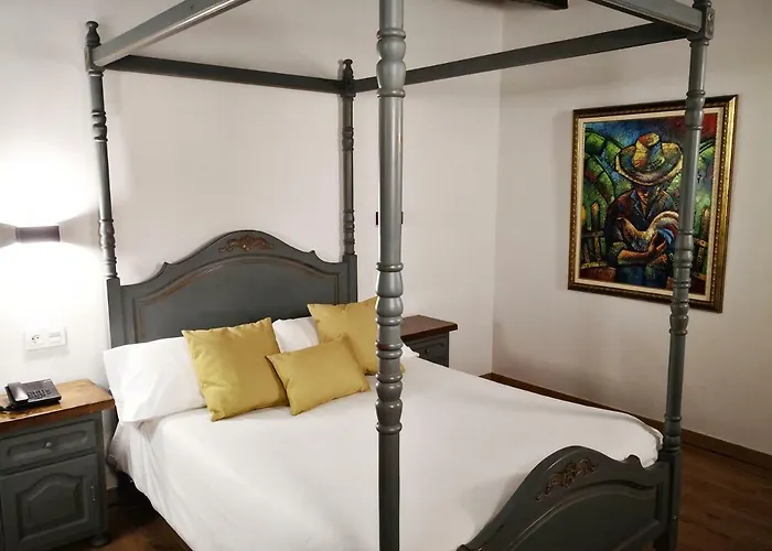 Hotel Palacio De Monjaraz