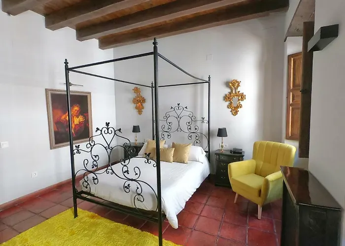 Palacio De Monjaraz Hotel